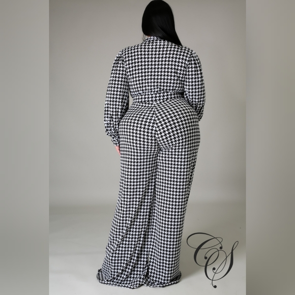 Genna Houndstooth Jumpsuit - Picture 4 of 5